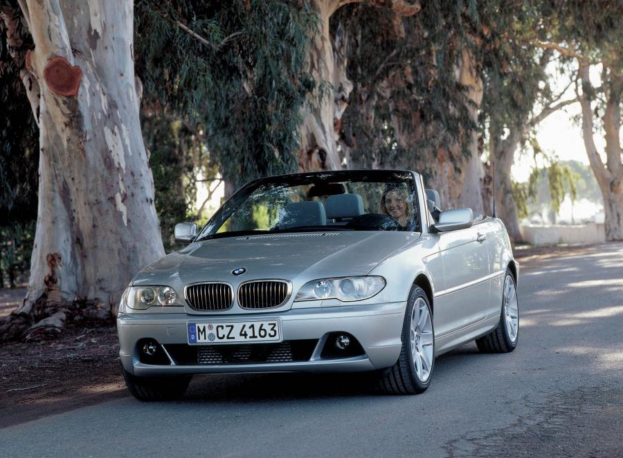  BMW 3-Series Convertible 2003 года  (фото 7 из 17)